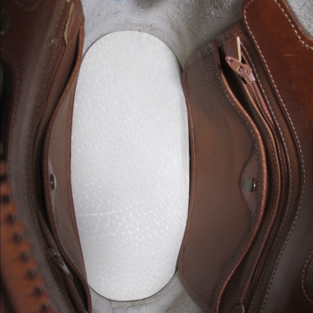 Vintage Dooney & Bourke Small Dome Satchel - Picture 6 of 8